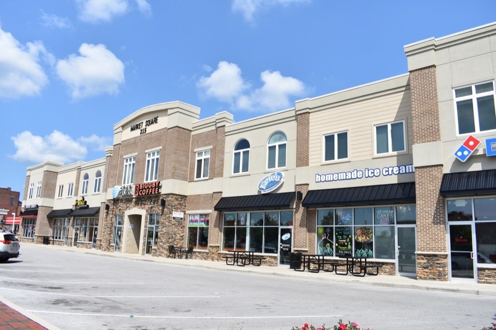 Market Square Apartments Mecca Management, Market Square