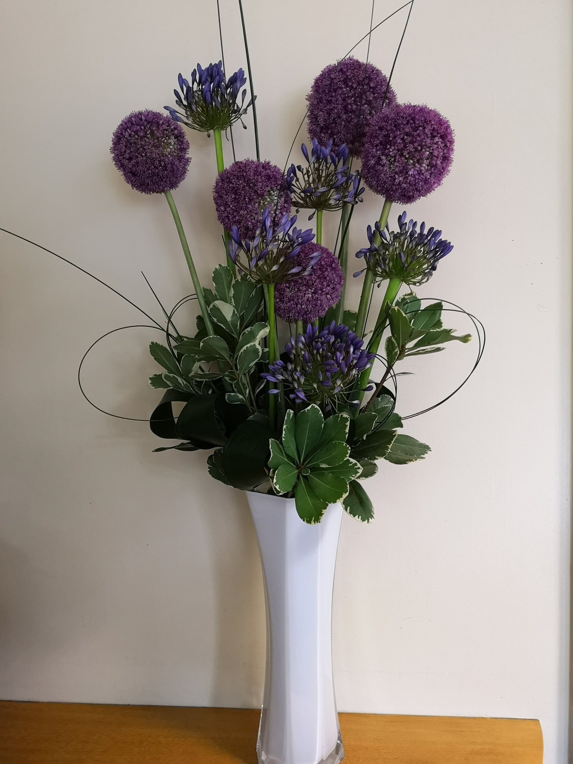 Corporate/contract flowers Kane's Quality Florist Croydon