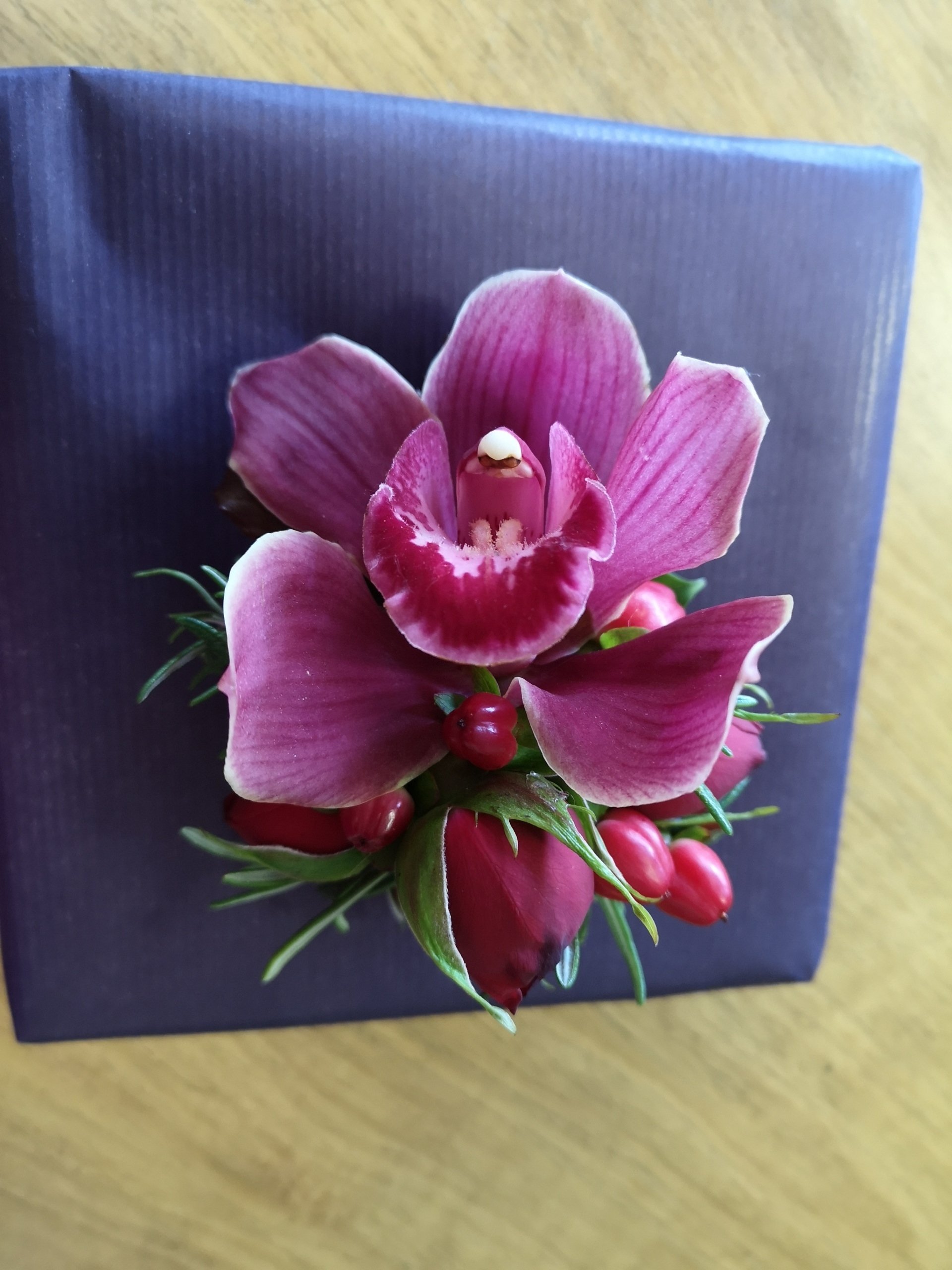 Wedding flowers and bouquets in Croydon Kane's Quality Florist