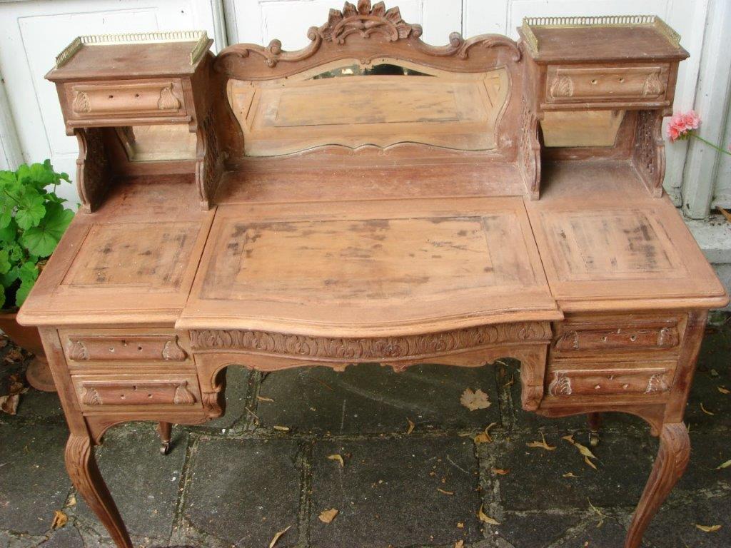 Fringe & Tassel Traditional furniture restorers