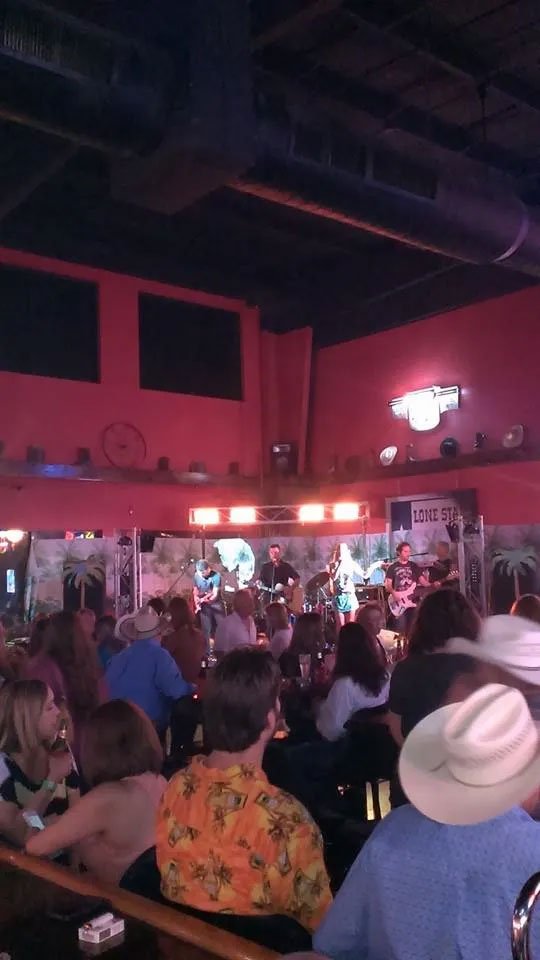 Photo Gallery | Live Music & Country Bar | Katy, TX | The Lone Star Saloon