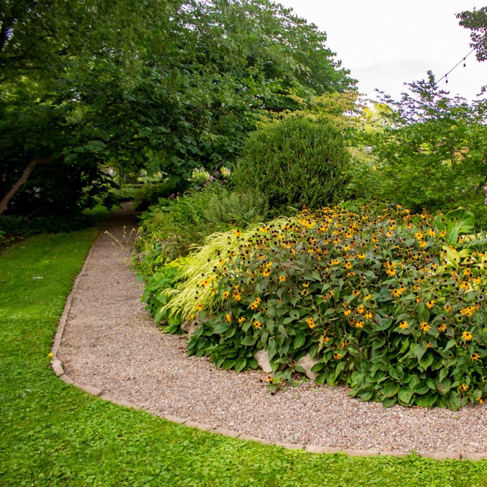 Landscaper Morristown, TN Advanced Landscaping Services