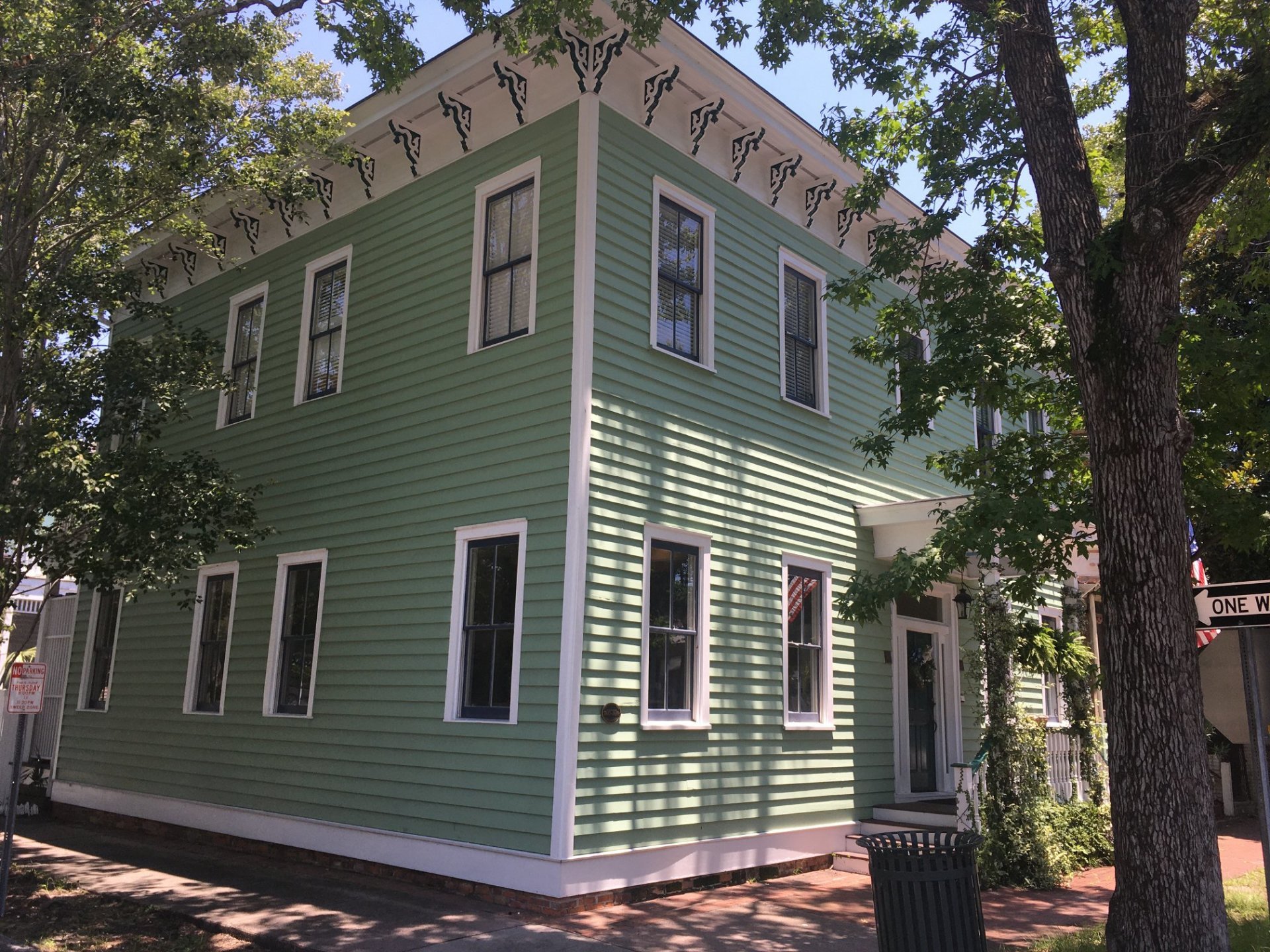 Latitude 33 Window Tint's Photo Gallery Car, Home, Commercial Films