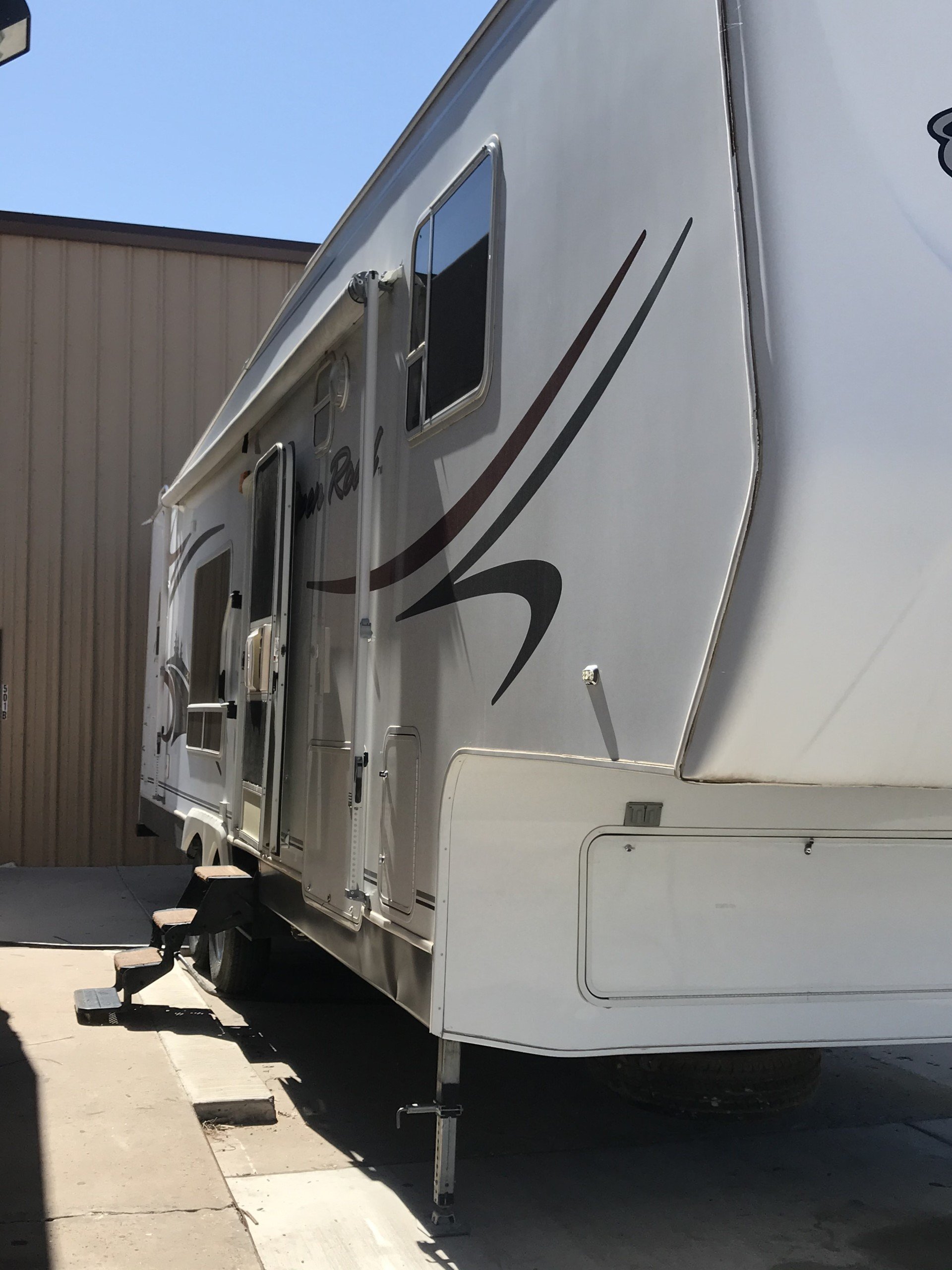 Sales & Parts Hobbs NM MR B's Trailer Sales LLC