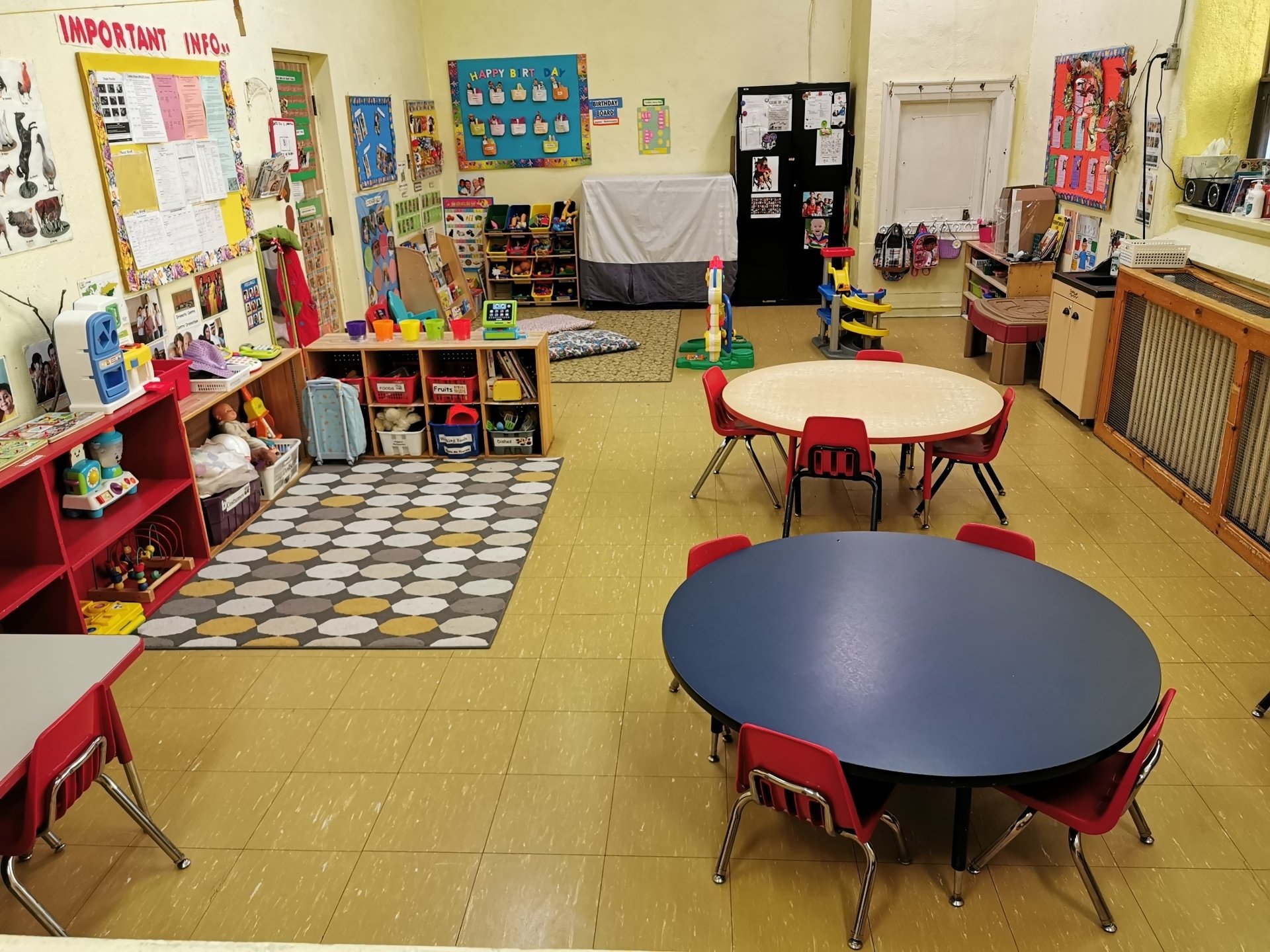 Child Care Toronto LeRoux Froebel Bilingual School About us