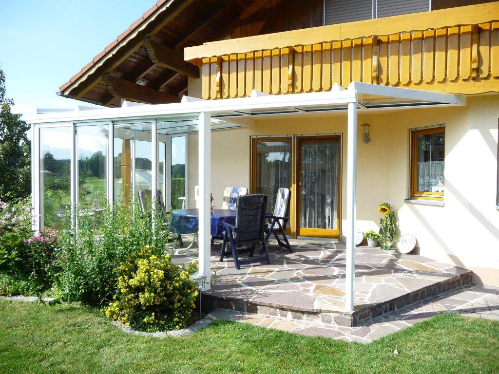 TERRASSENÜBERDACHUNGEN