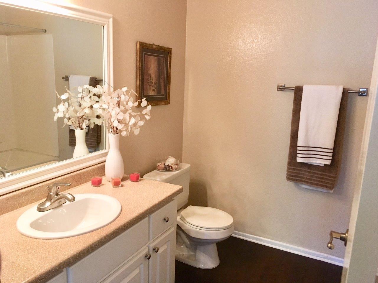 Brookstone Apartment Homes Photos