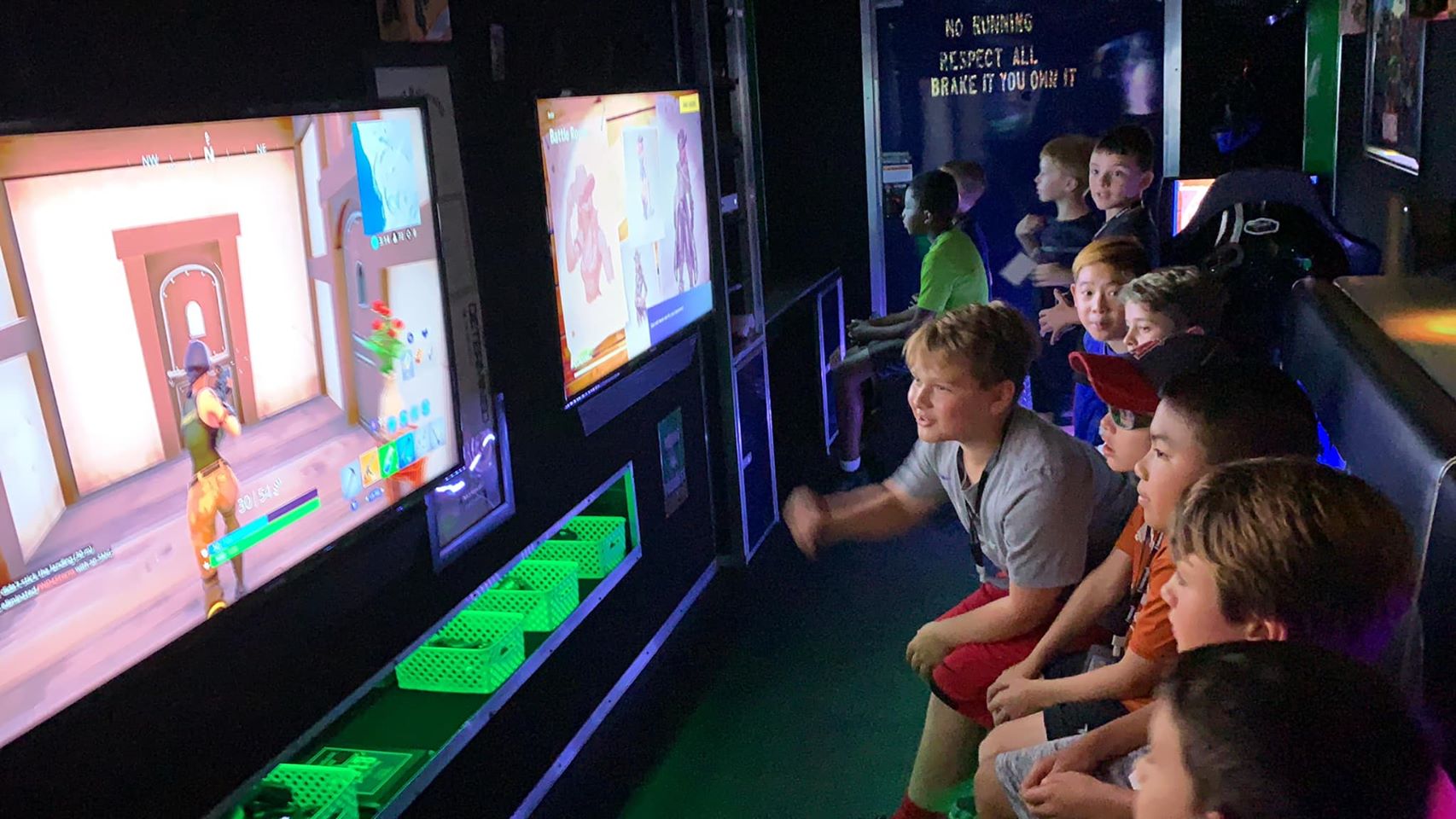Game Truck Rentals in Pennsylvania/Super Game Trailer