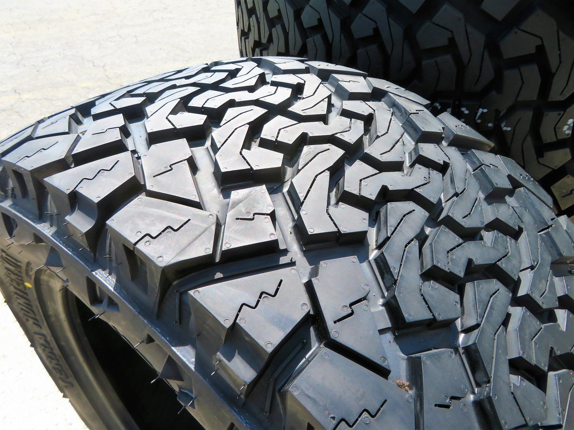 Venom Power Terrain Hunter X/T No Credit Check Financing Tire Discount