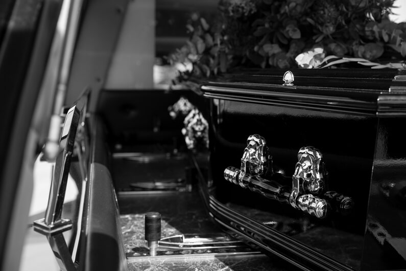 Preparation For Viewing | RJ Sidney Craig Funeral Directors