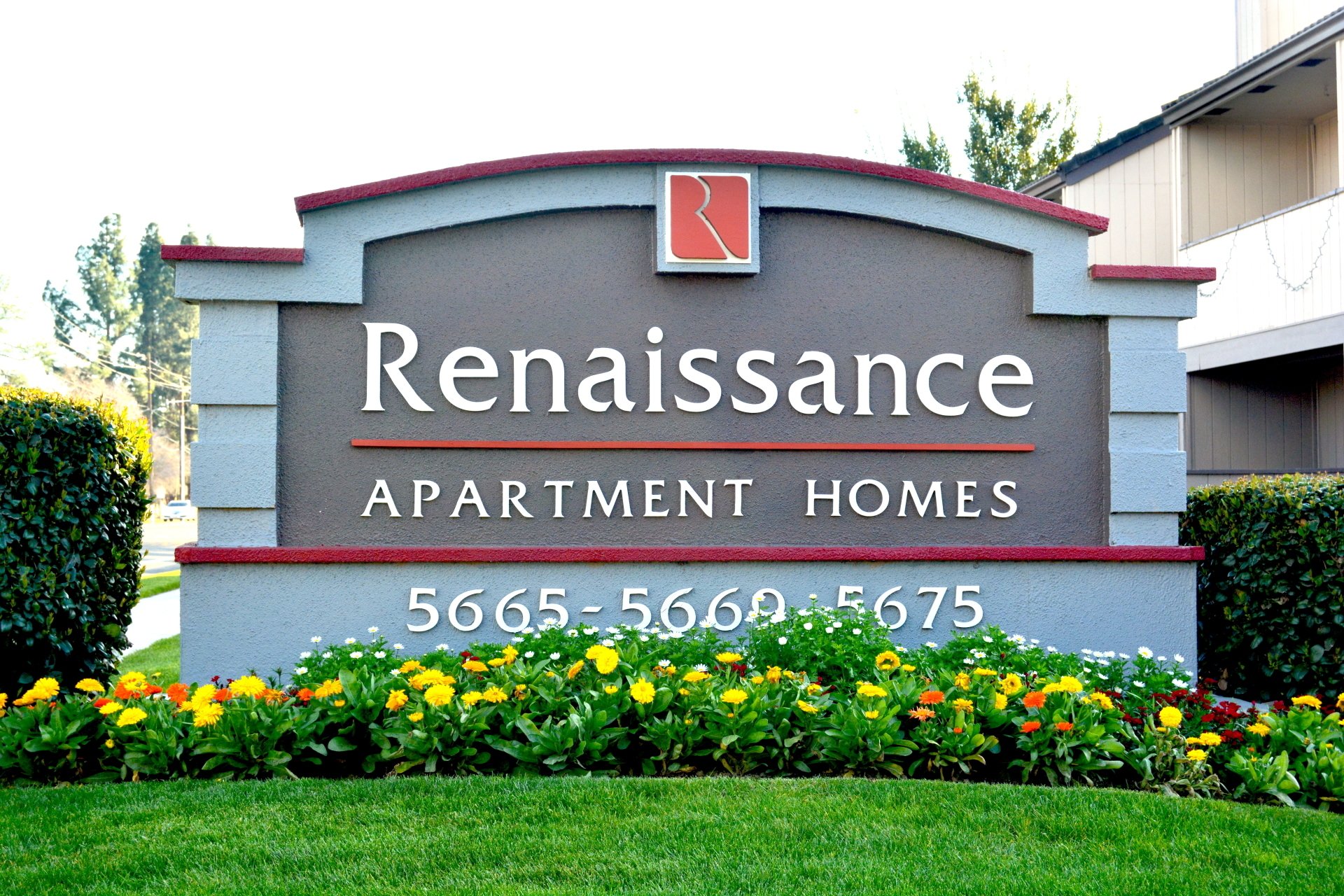Home Renaissance Apartment Homes