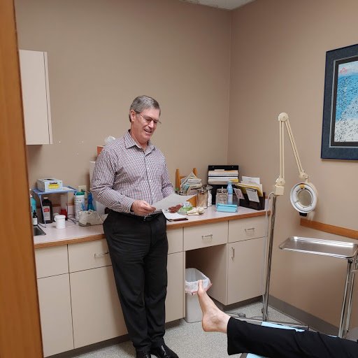 When to See A Foot Specialist?