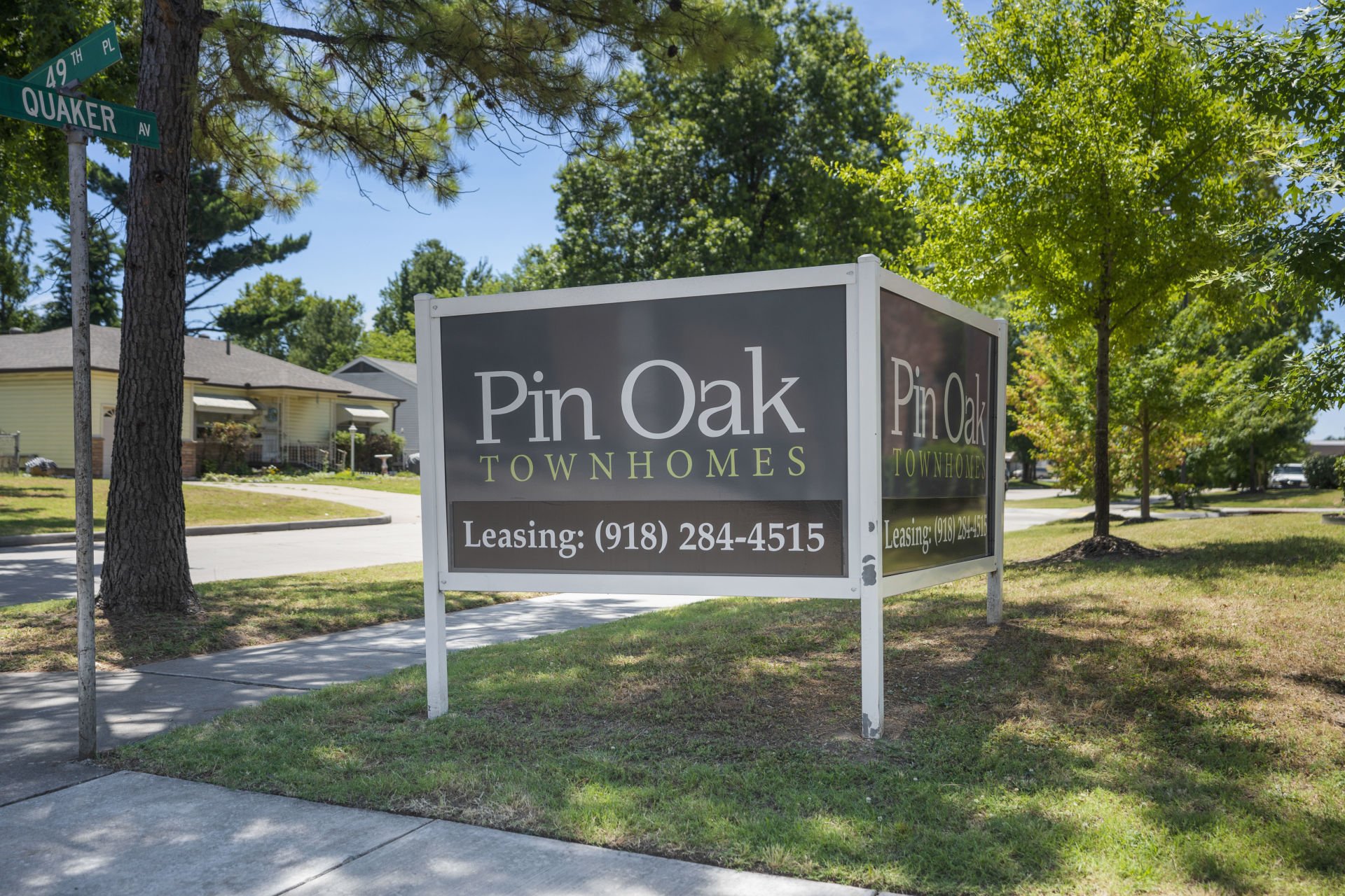 Pin Oak Townhomes Winfield Property Management