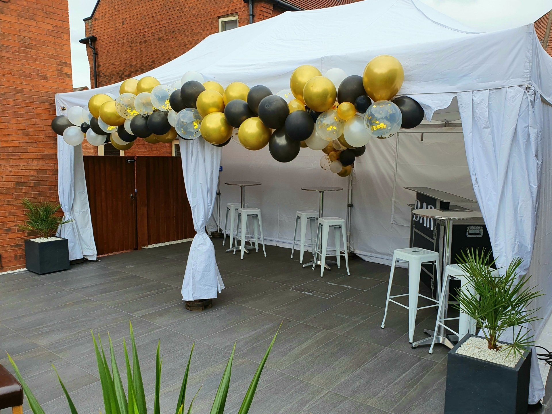 Marquee hire Manchester, Party tent & Gazebo hire Manchester