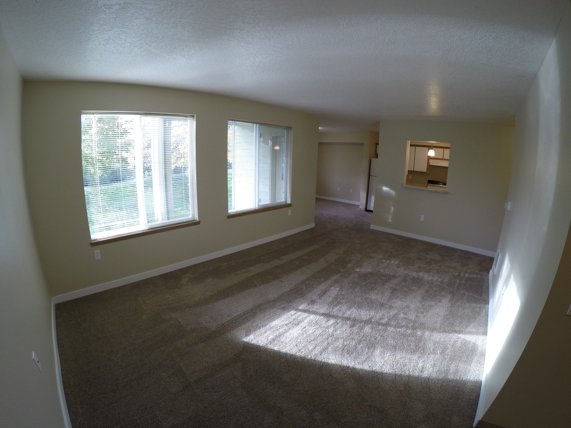 Briar Ridge Apartments Crest Properties, Inc.