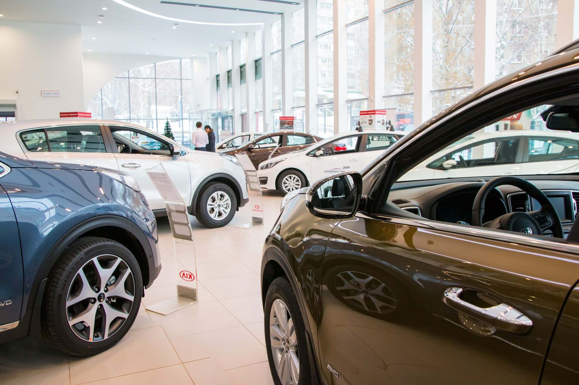 mariani auto cesano maderno toyota