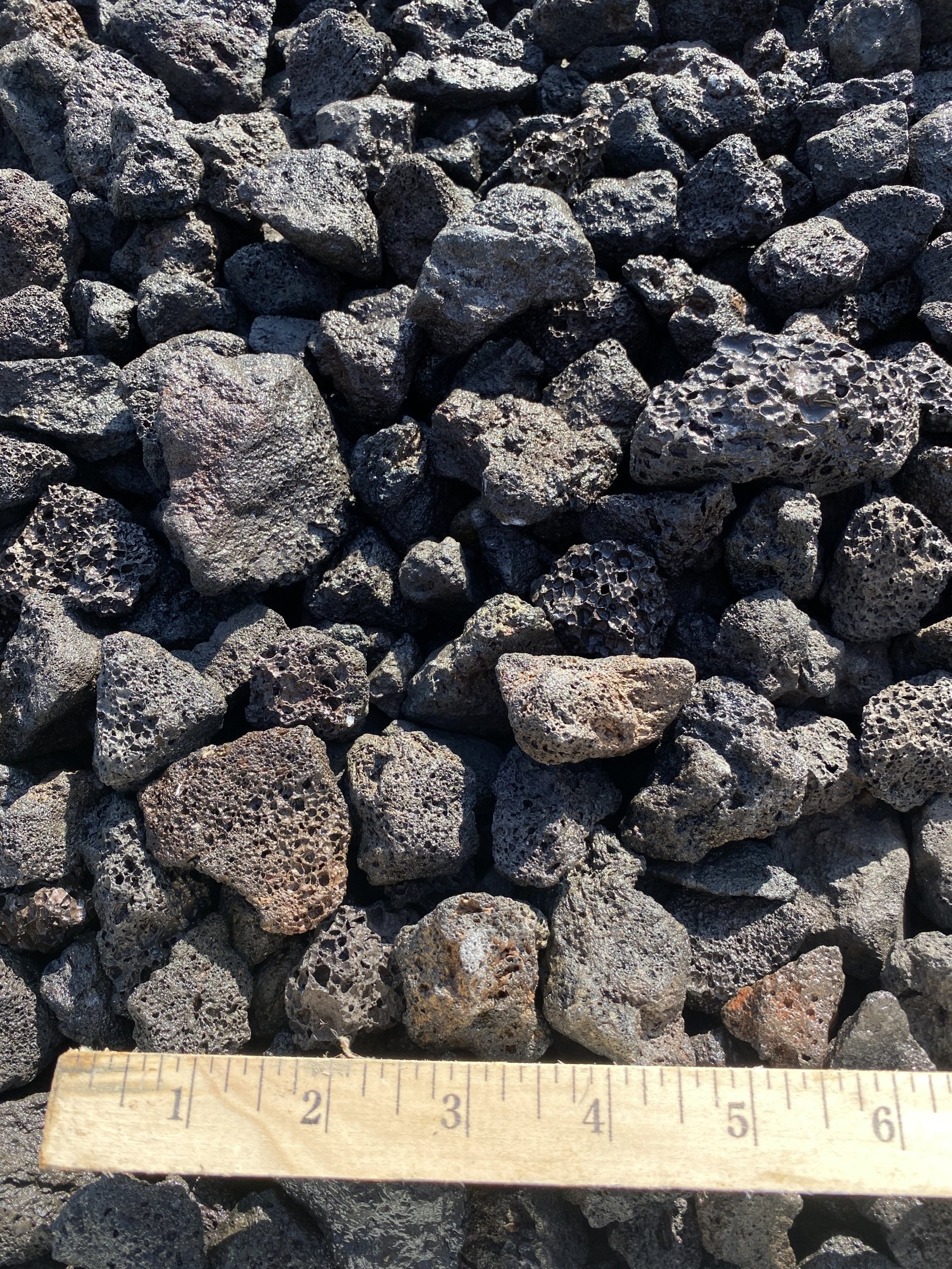 Beautiful Decorative Rock | Randy's Lakeview Nursery & Stone | KC