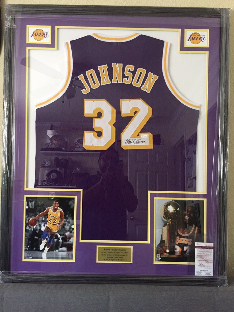 World Of Sports Memorabilia