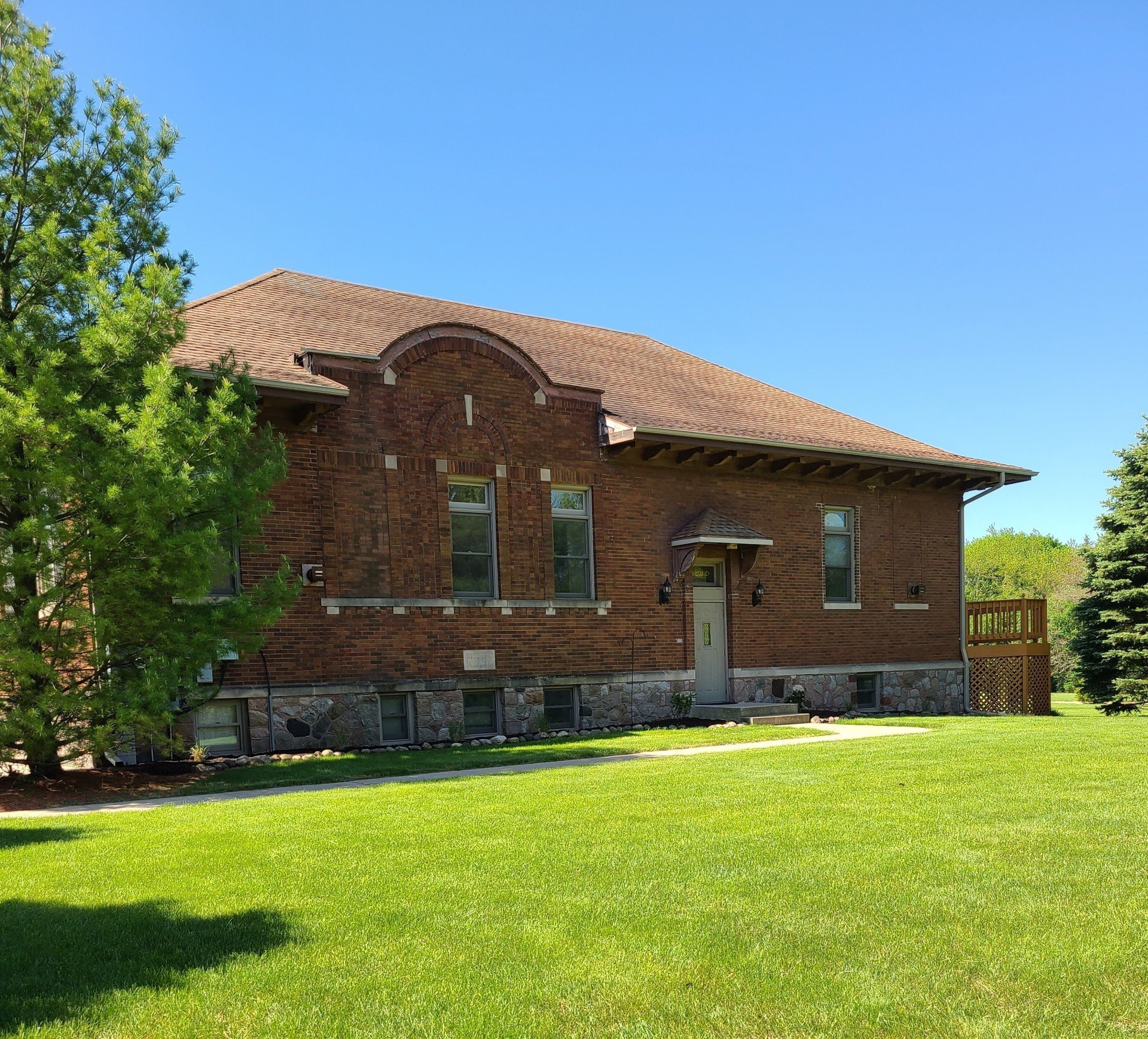 Northern Sky Development Pewaukee, Waukesha, Milwaukee House Rentals