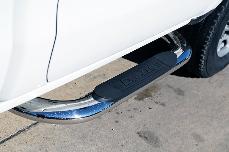 Westin, Lund & Dee Zee Step Bars, Rails & Boards for Trucks and SUVs