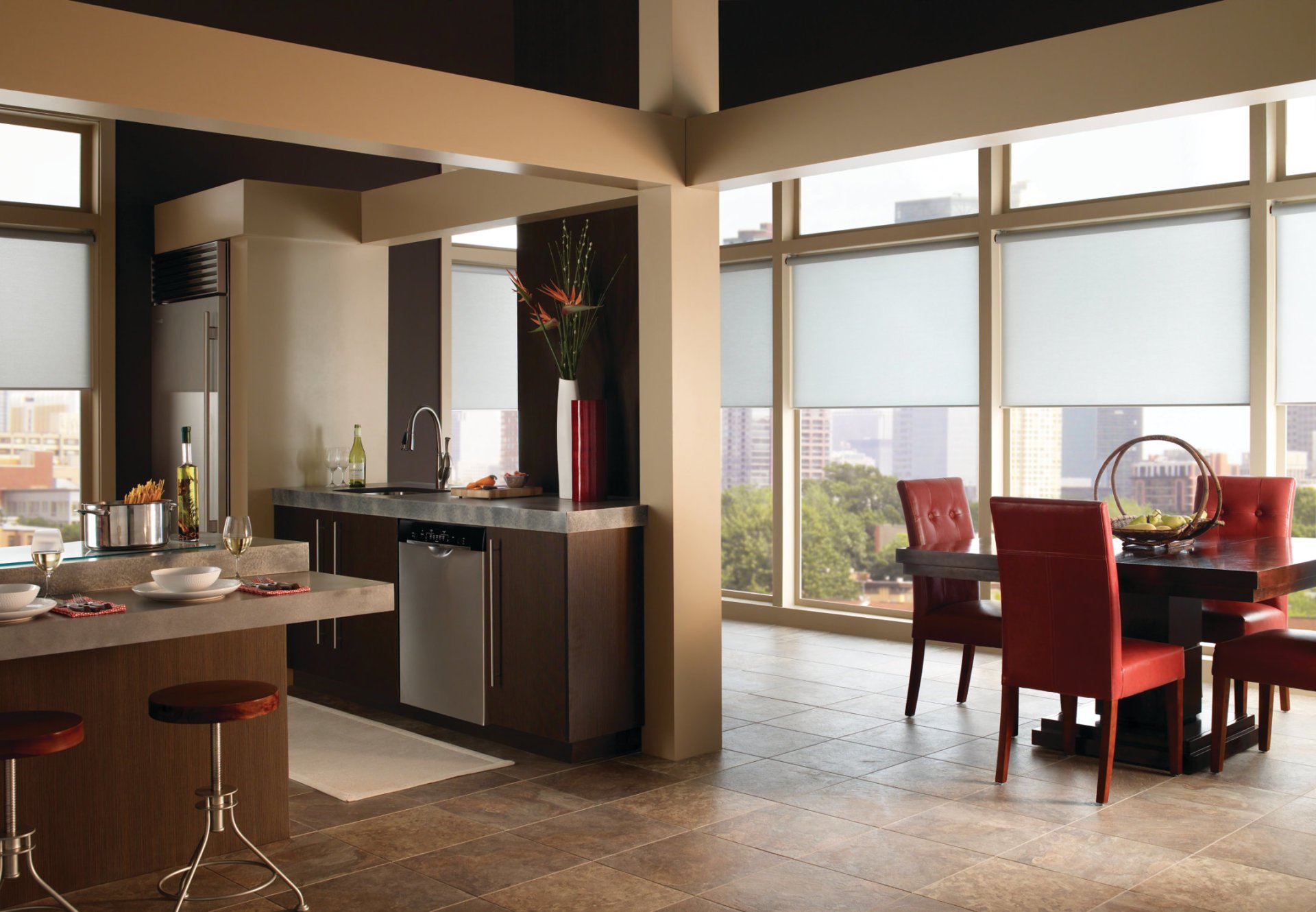 Retractable Screens, Privacy Shades & Motorized Roller Shades San