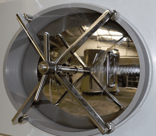 Flextank Side Entry Door