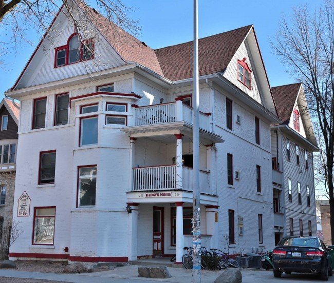CHT Apartments Downtown Madison, Wisconsin Apartments