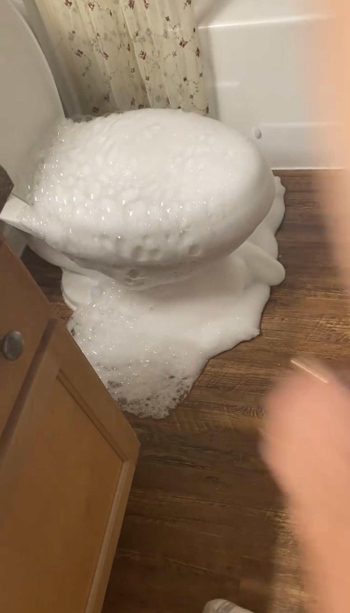 A bubble flush? American Plumbing, LMP 556