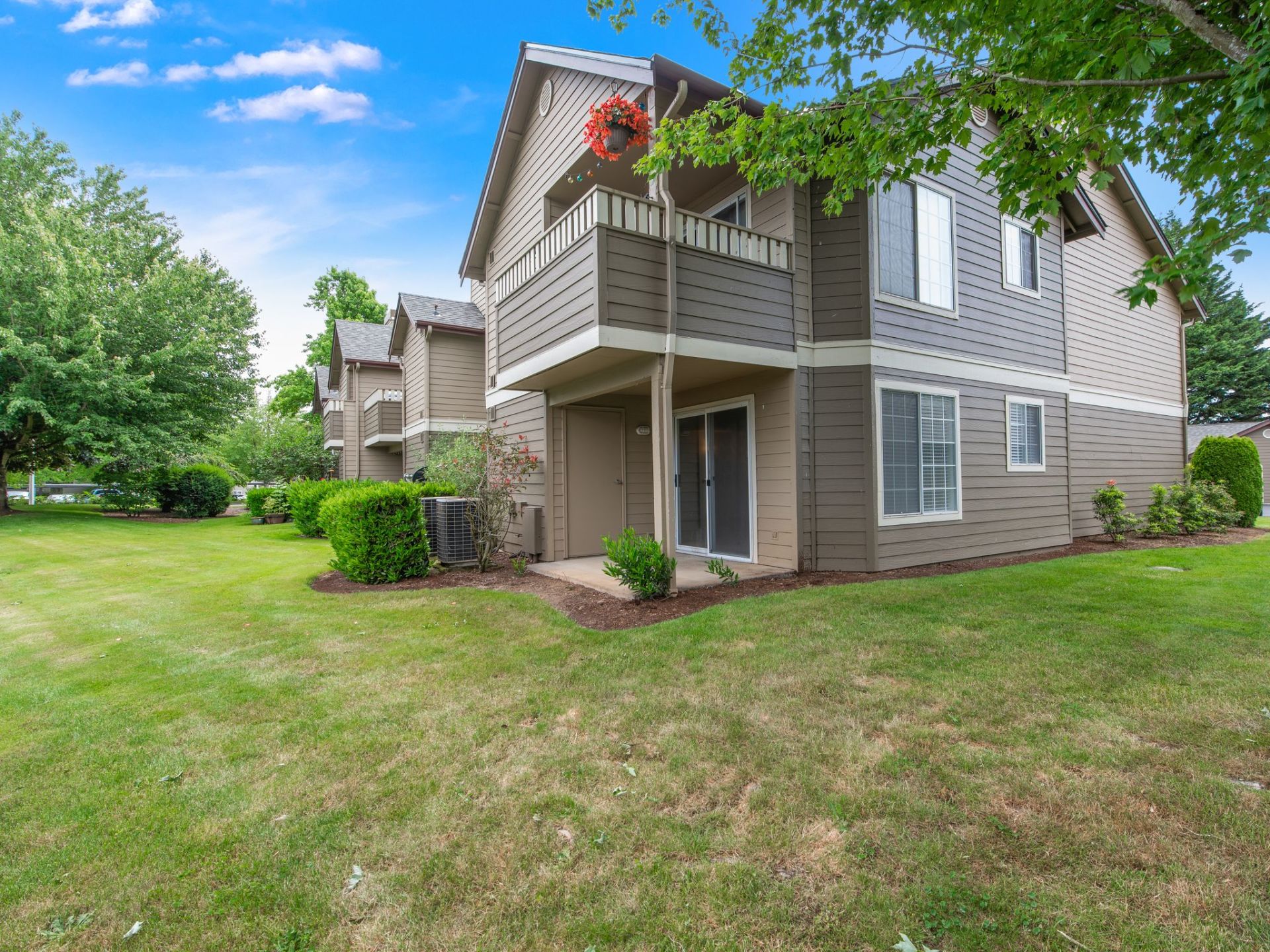 heatherwood-spacious-apartments-in-vancouver