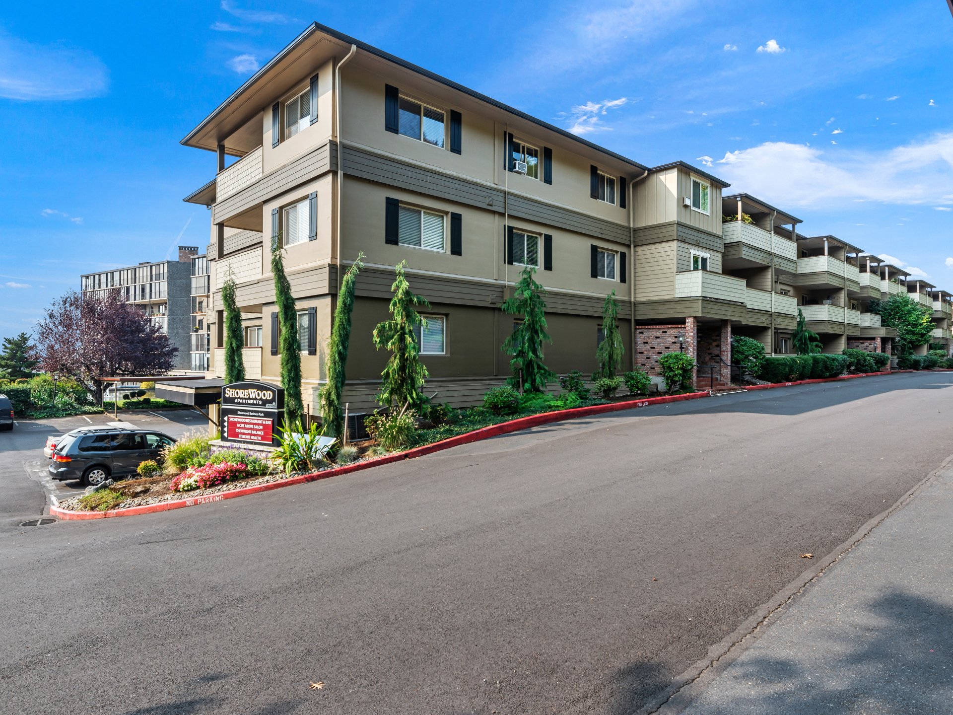 Shorewood Luxury Vancouver Apartment Community