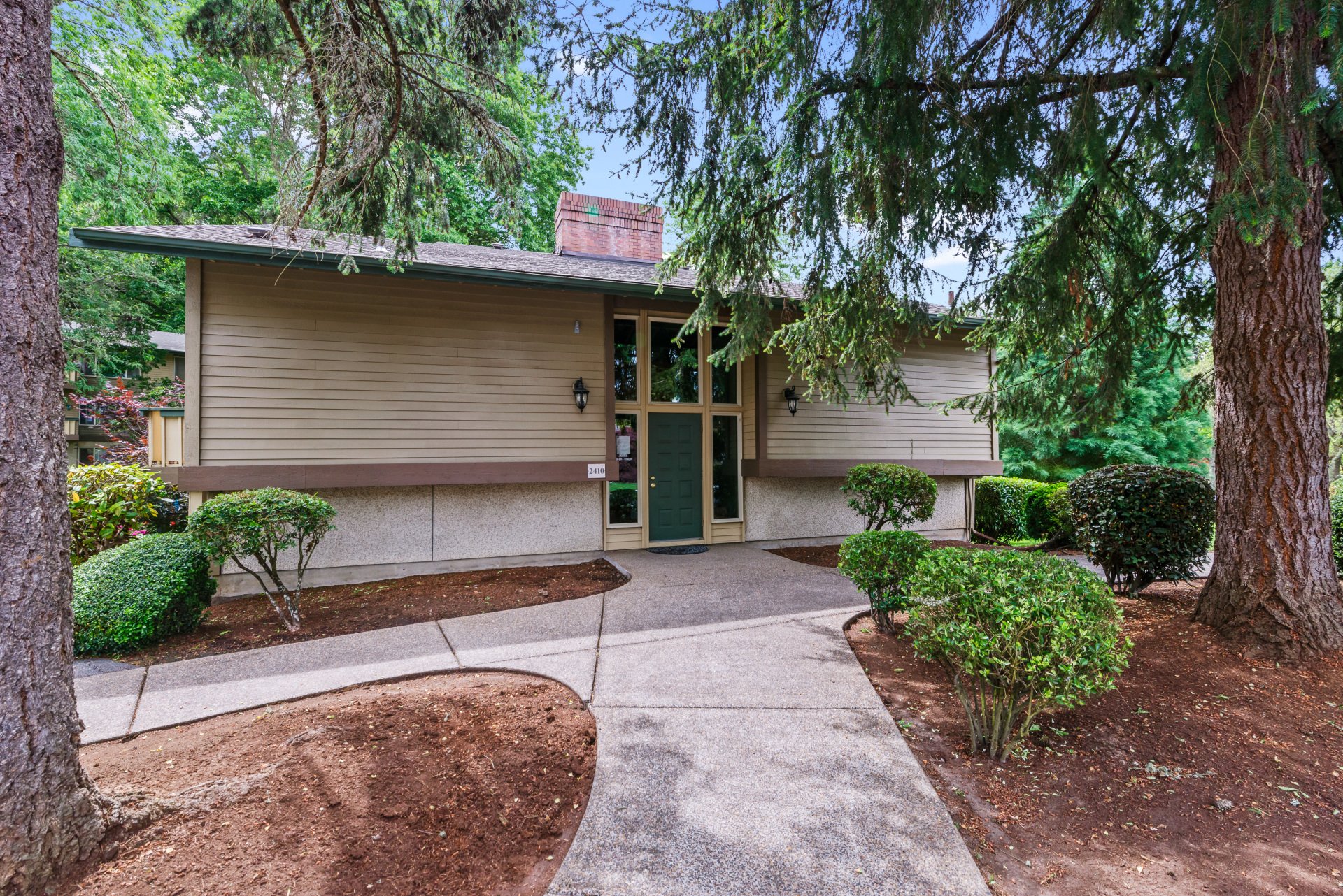 Willamette View Apartments for Rent Near Salem, OR