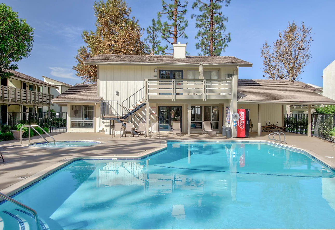 Amenities at Pinewood Apartments