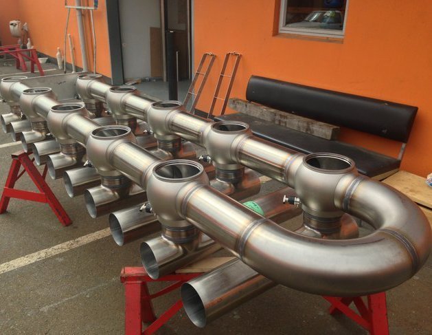 Commercial metal fitouts