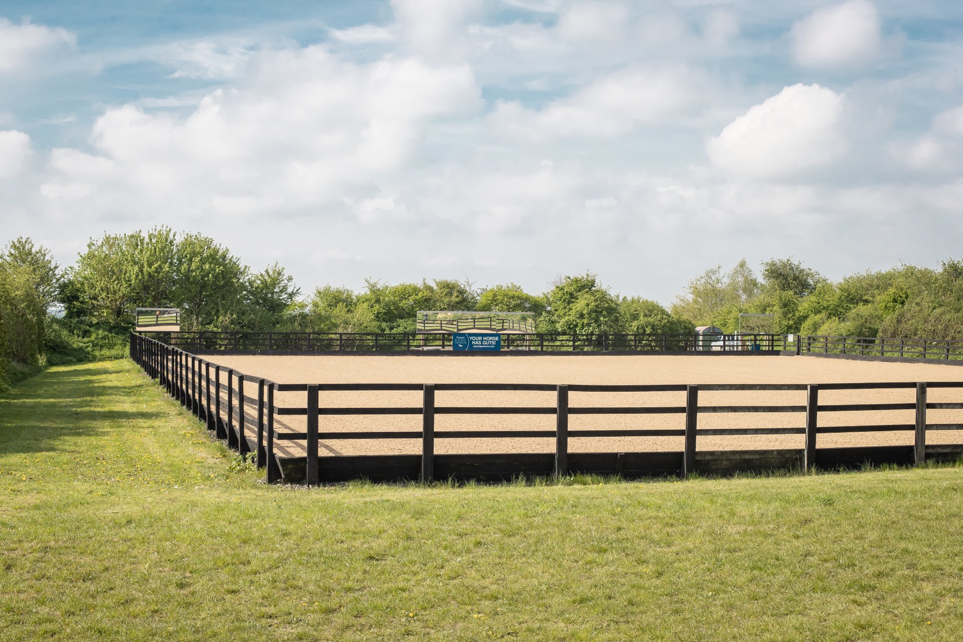 Wayfarer Cross Country & All Weather Arena Hire (Equestrian)