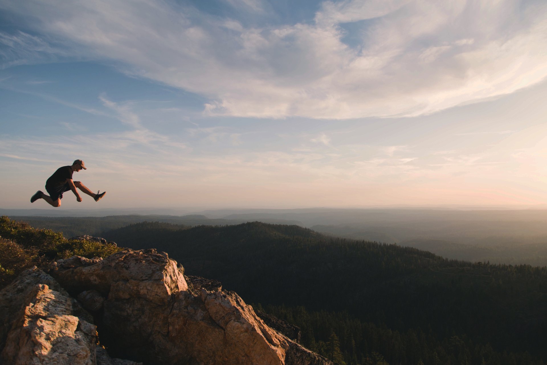 3 CORE VALUES OF PEOPLE WHO ACTUALLY MAKE A DIFFERENCE IN THE WORLD