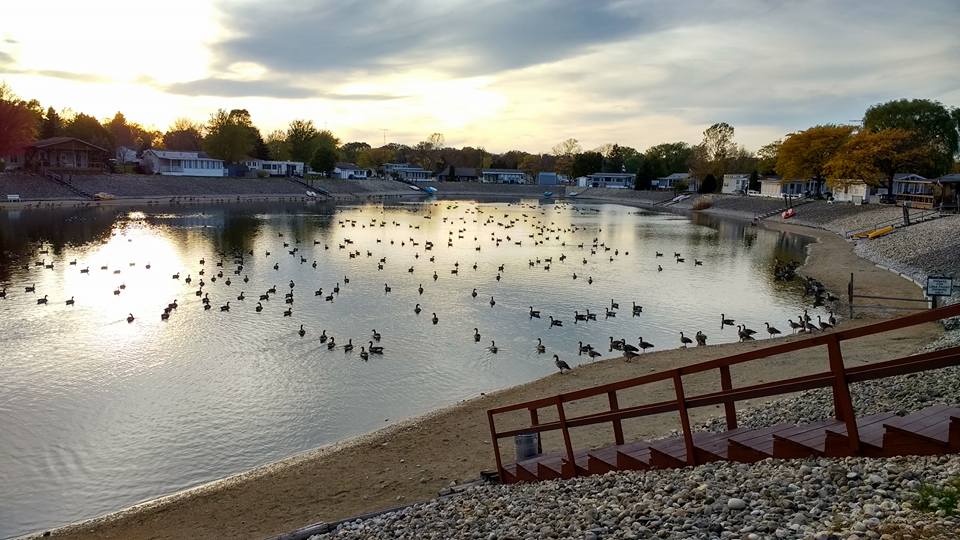 Willow Run Resort Gallery Elkhorn, WI