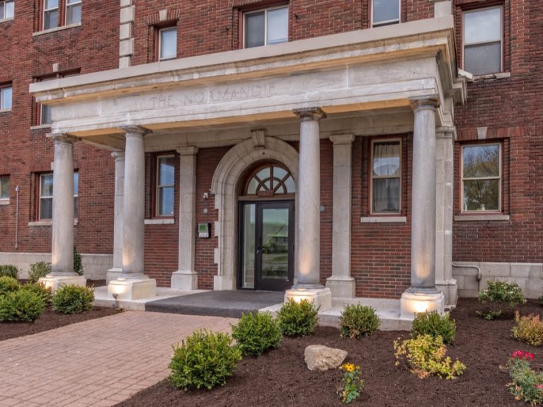 View Normandie Apartments photo gallery