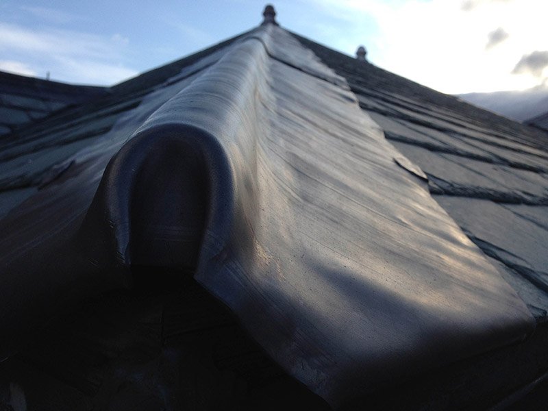 End of lead ridge capping