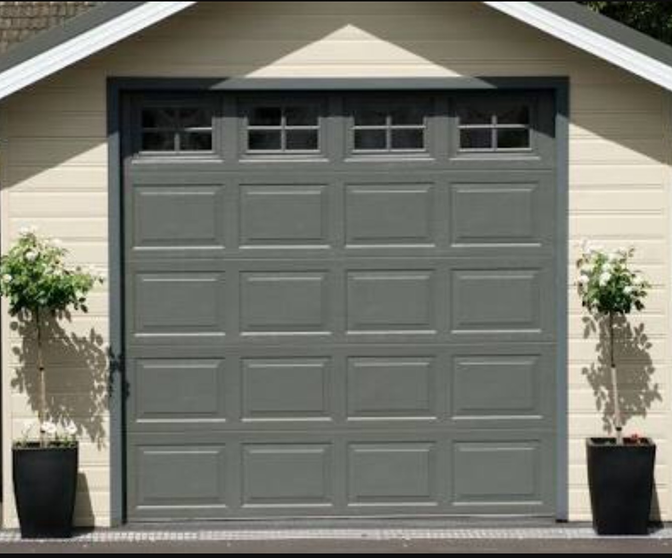 Services Shoalhaven, NSW J M Garage Doors