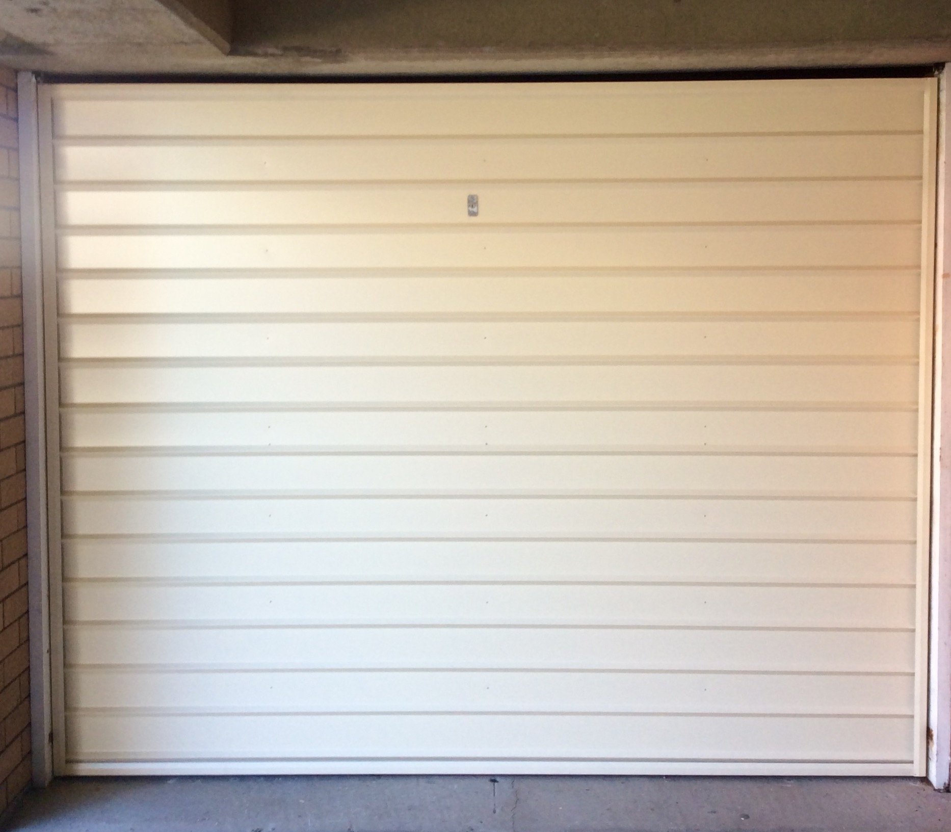Services Shoalhaven, NSW J M Garage Doors