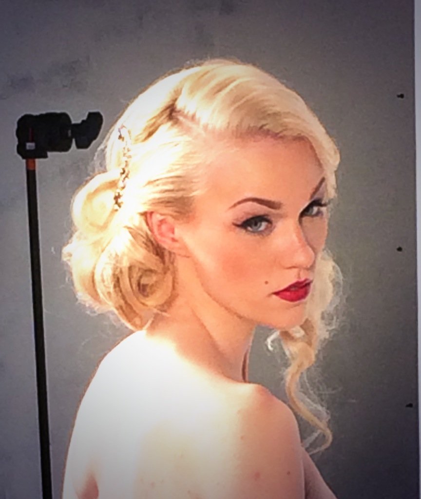 Leigh Schultz Of Salon Decorum Styles Hair For Wedding Trends