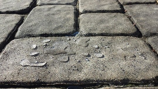 Water and oil repellant sealers are popular choices for driveway sealing, concrete sealing and paver sealing projects.