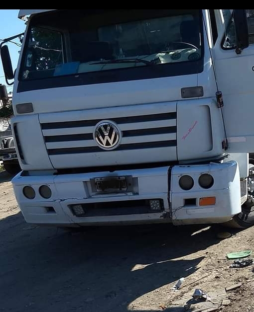 VOLQUETES EL TRÉBOL