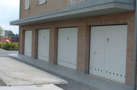 Porte basculanti per garage modena alltec Ballan porte sezionali