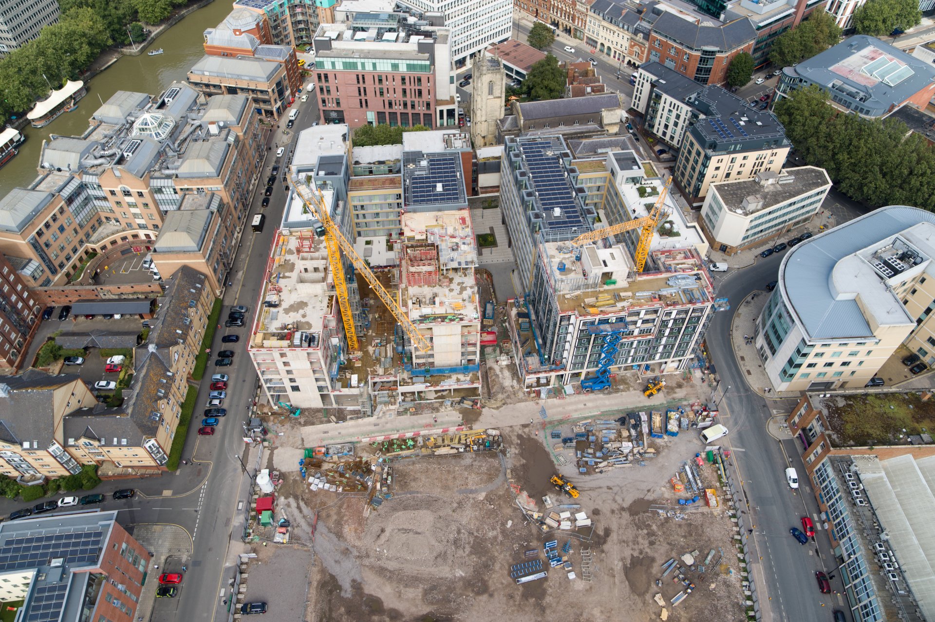Construction continues at Redcliff Quarter, Bristol
