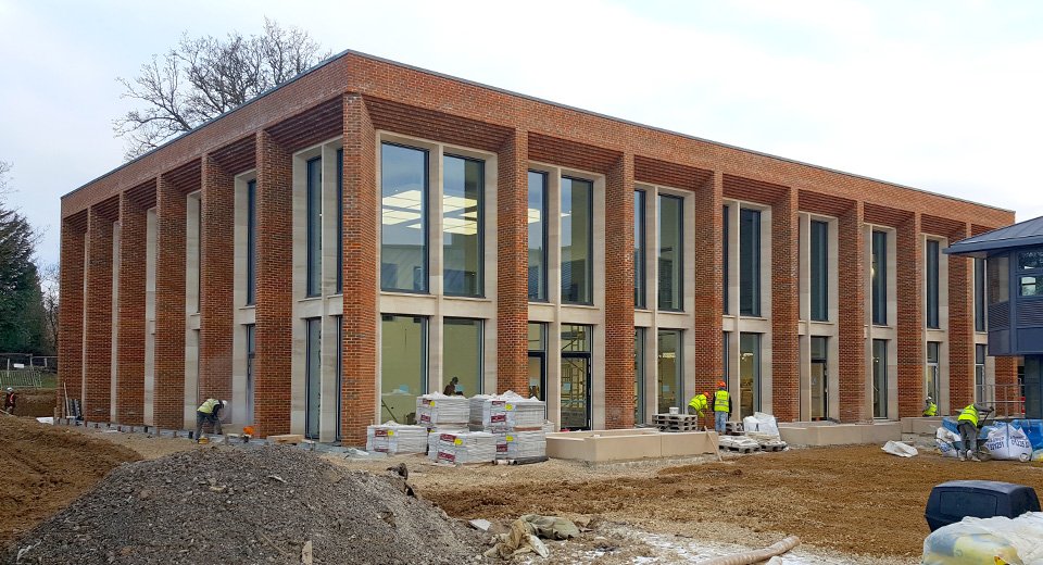 headington-school-showcase-the-hive