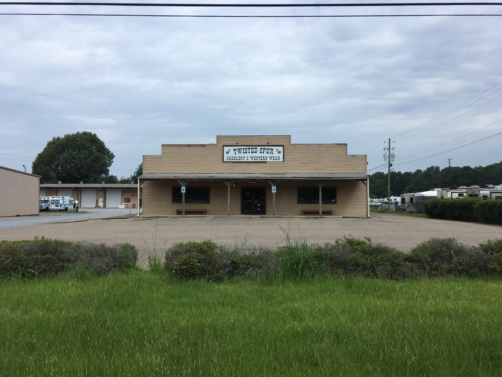 Summit Commercial Real Estate for SALE or LEASE