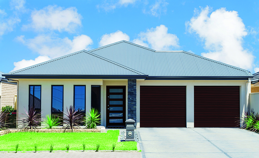 Gallery The Roller Door Man NQ