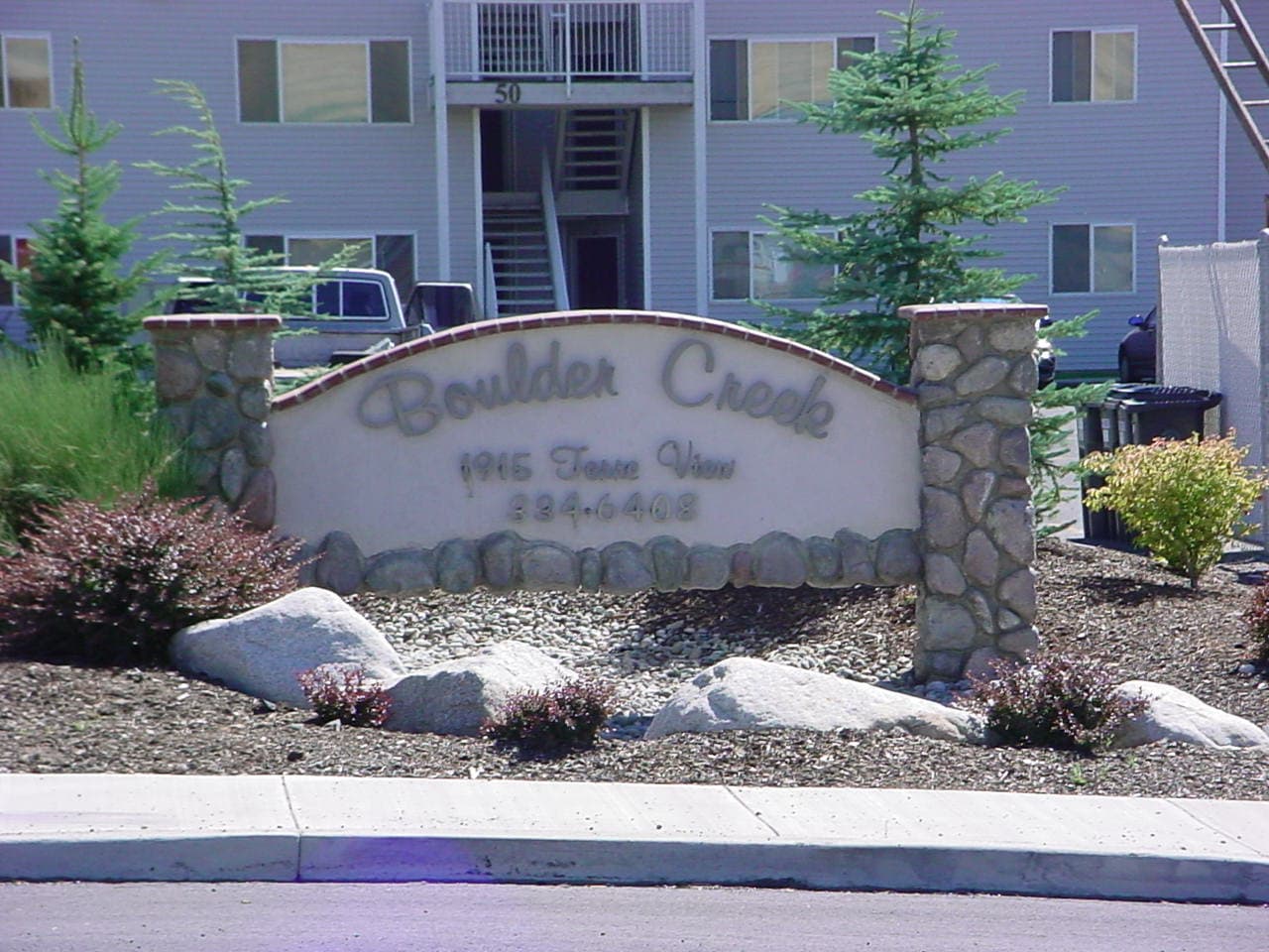 Boulder Creek Apartments SummerHill Rentals, LLC