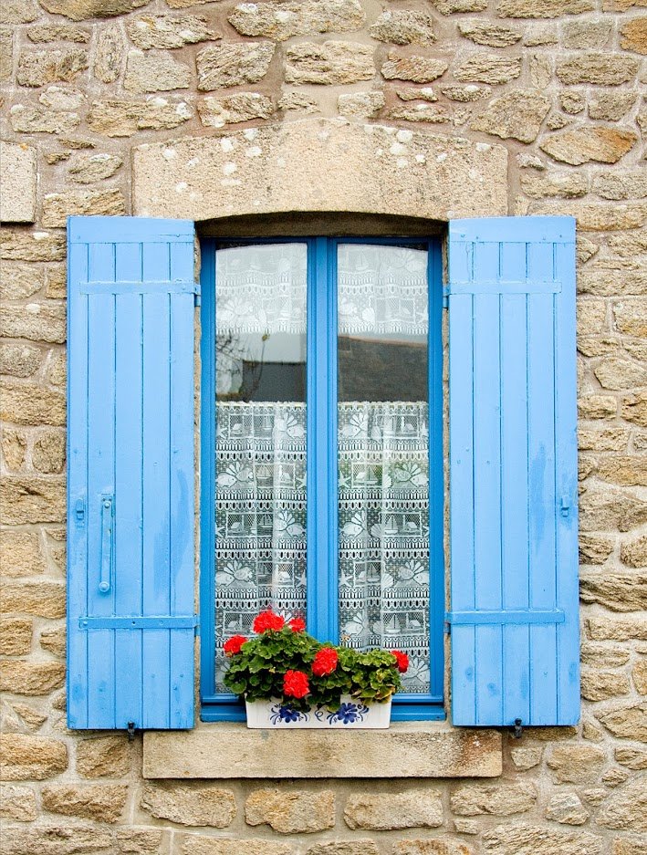 The Benefits of Window Shutters
